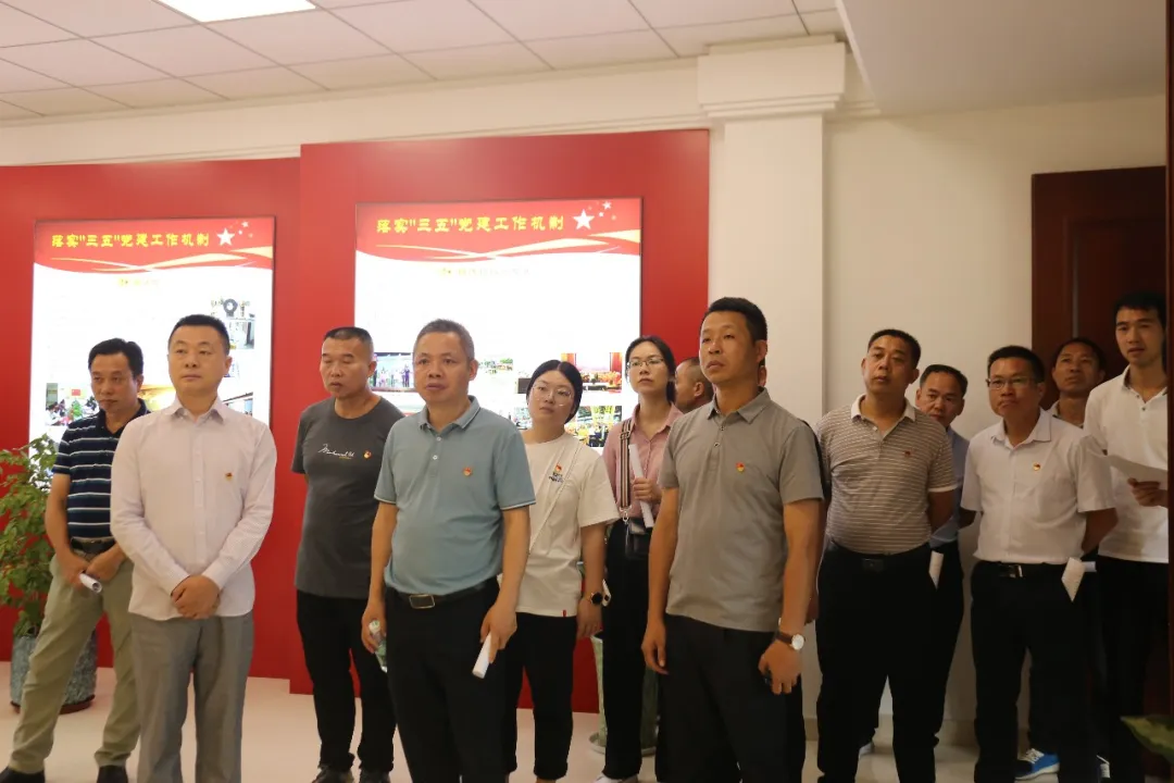 1756965711644851.jpg 1.jpg