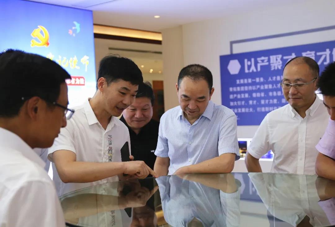 1756979082736908.jpg 1.jpg